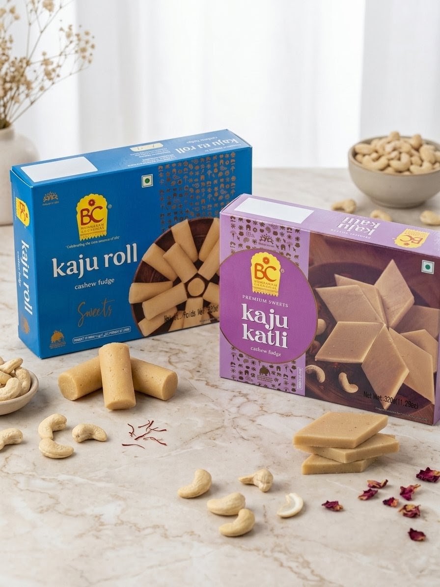 Kaju roll / kaju burfi