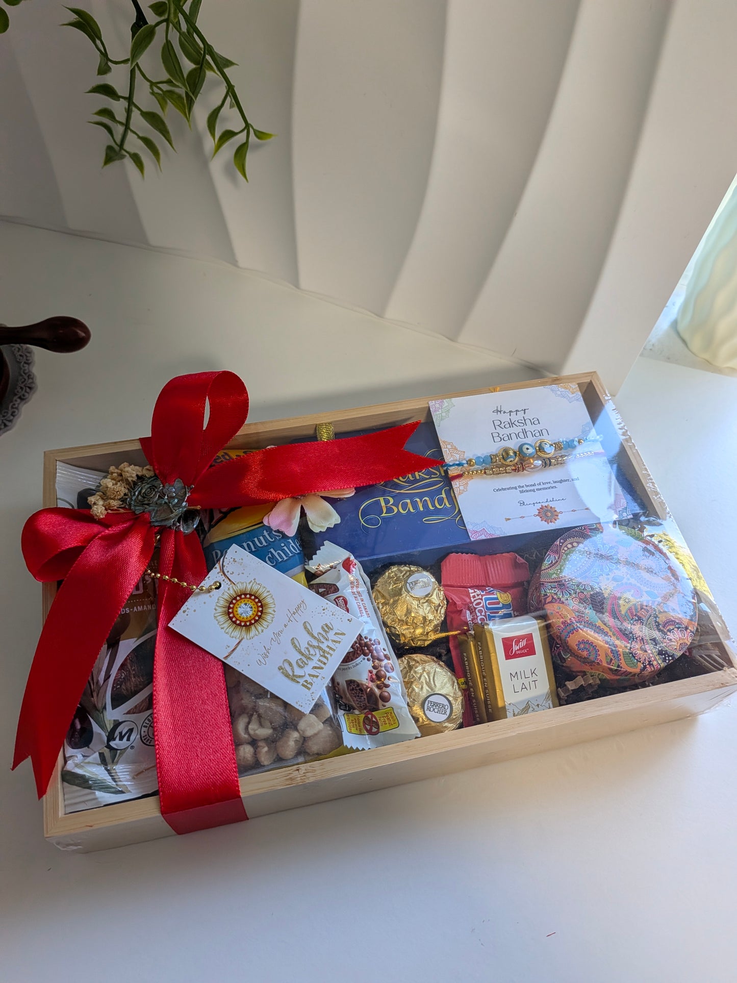 RAKHI MUNCHIES HAMPER
