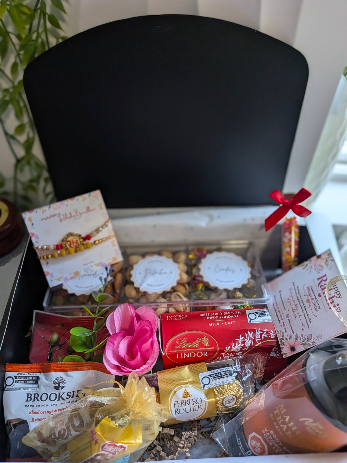 SOHNA VEERA LUXE BOX(Smaller size box)