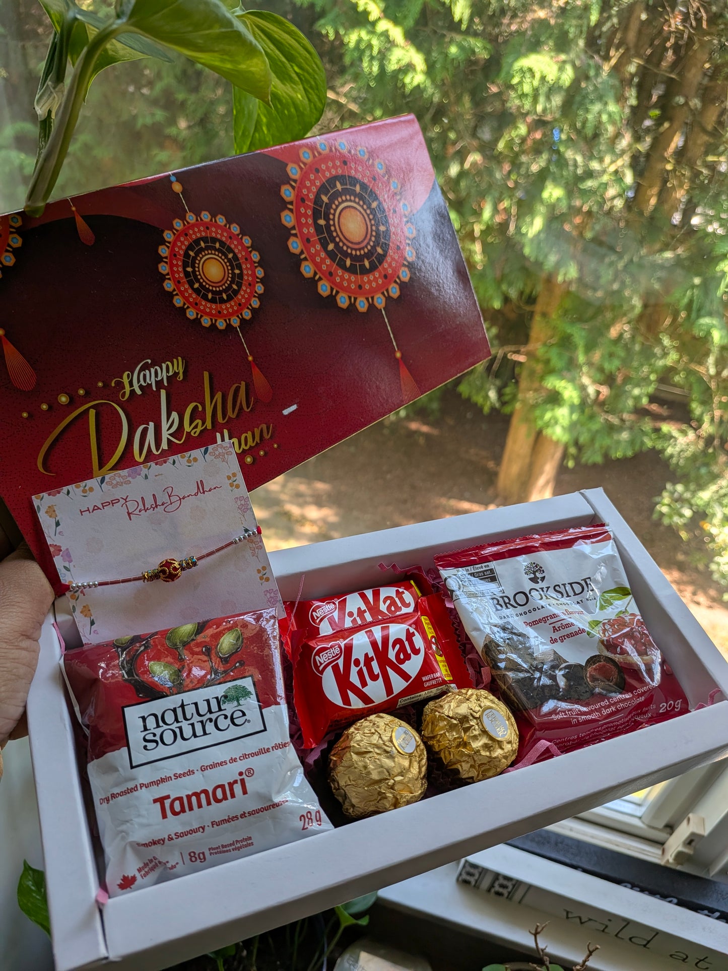 Red Festive Hamper